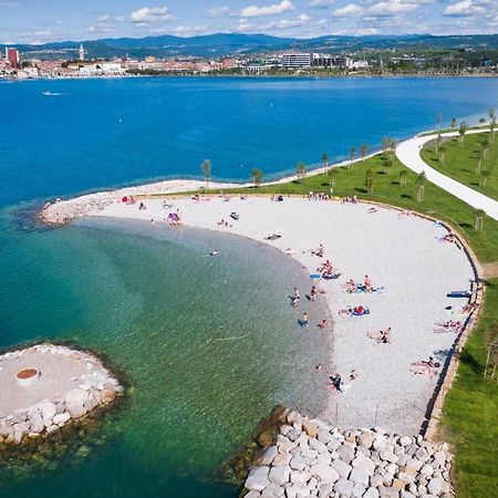 Sun & Love Apartment Копер Экстерьер фото